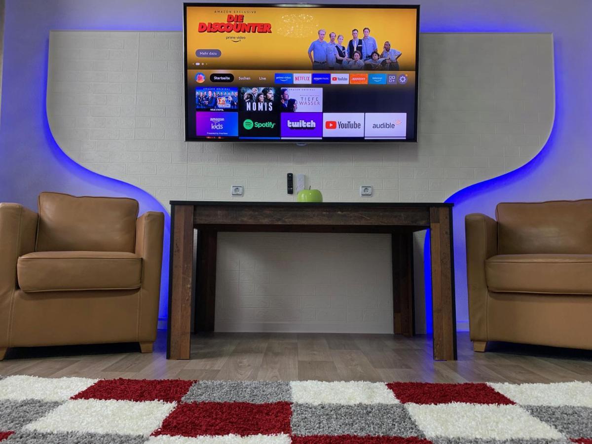 Best-Preis -Gold Suite- Mit Netflix, Self-Check-In, Ebike Ladestation, Fahrradraum, Wlan, Netflix Und Massagesessel - Direkt Am Elberadweg Im Herzen Von Wittenberge Ngoại thất bức ảnh