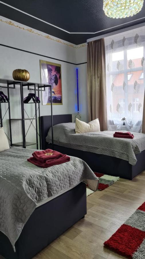 Best-Preis -Gold Suite- Mit Netflix, Self-Check-In, Ebike Ladestation, Fahrradraum, Wlan, Netflix Und Massagesessel - Direkt Am Elberadweg Im Herzen Von Wittenberge Ngoại thất bức ảnh