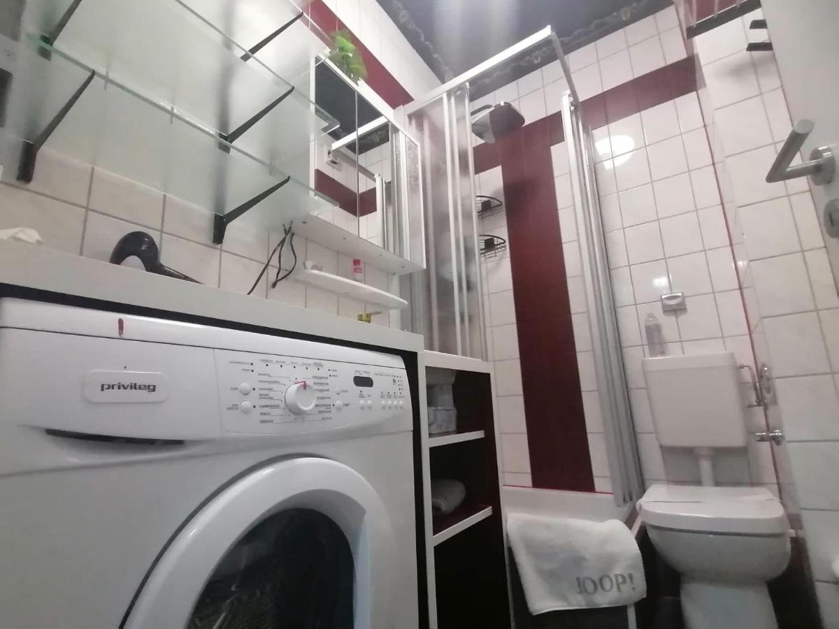 Best-Preis -Gold Suite- Mit Netflix, Self-Check-In, Ebike Ladestation, Fahrradraum, Wlan, Netflix Und Massagesessel - Direkt Am Elberadweg Im Herzen Von Wittenberge Ngoại thất bức ảnh